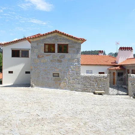 ゲストハウス Casa Da Eira - Quinta Da Costa Vila Nova de Famalicão